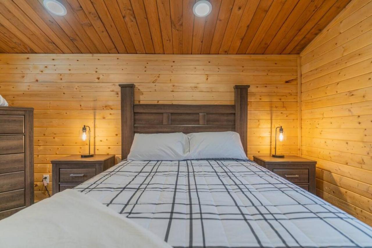The Alaskan Dream Lodge Fairbanks Bagian luar foto