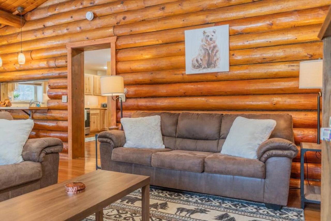The Alaskan Dream Lodge Fairbanks Bagian luar foto