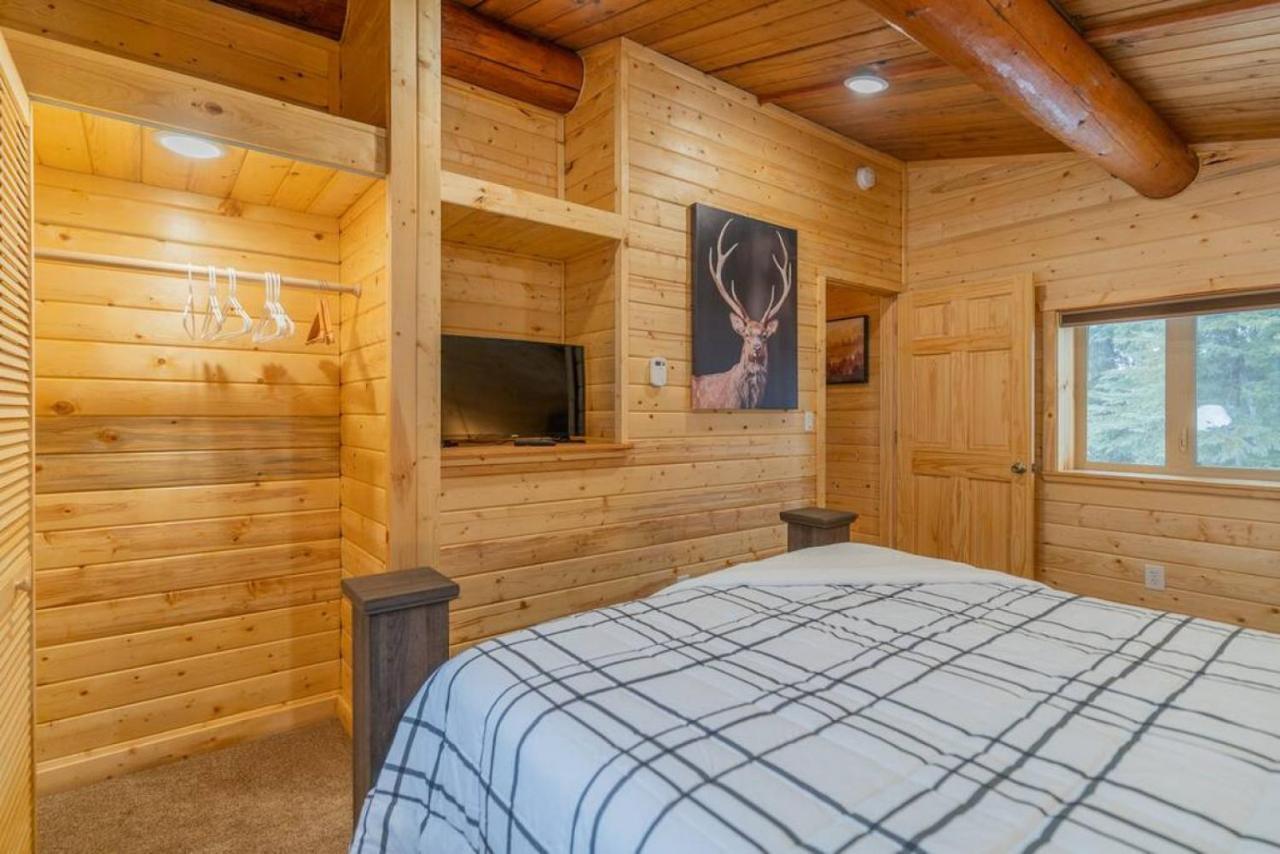 The Alaskan Dream Lodge Fairbanks Bagian luar foto